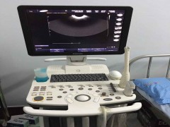 Thanh lý máy siêu âm 4D, giấy tờ đầy đủ 